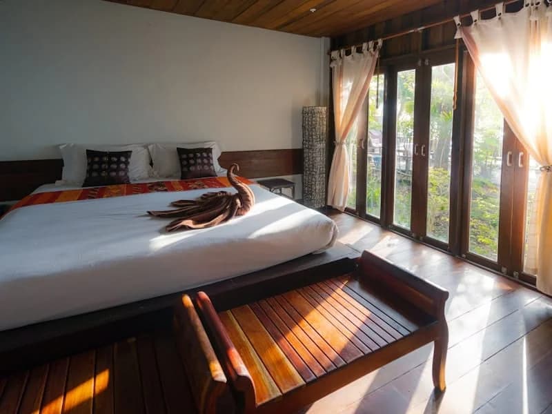 Luxurious Suite at Hotel Izvor with separate living area, jacuzzi and stunning mountain views